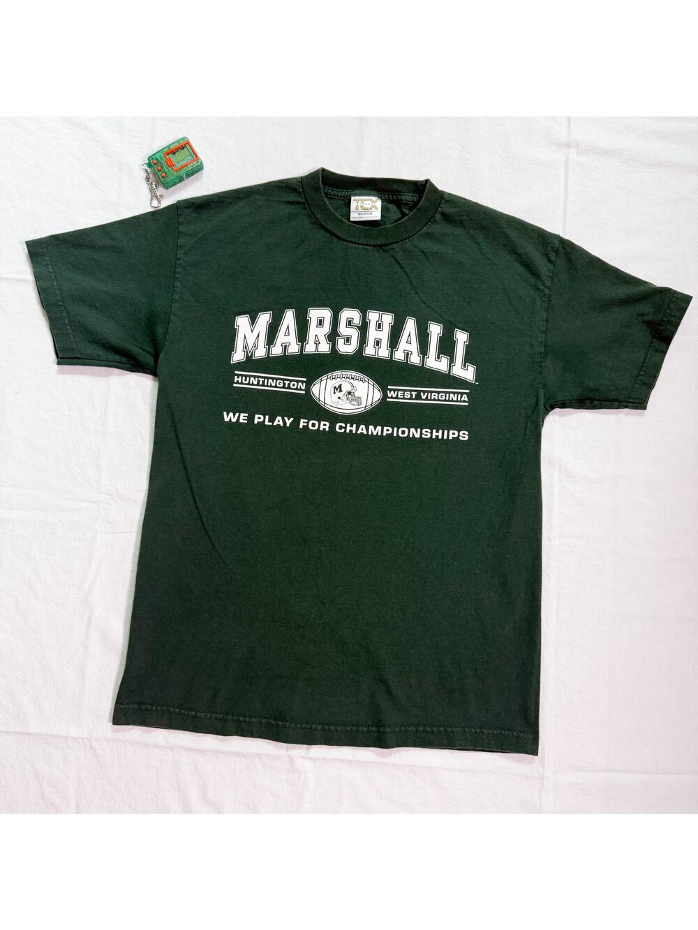 Vintage Marshall University Football Thundering Herd Heavyweight T-Shirt - M